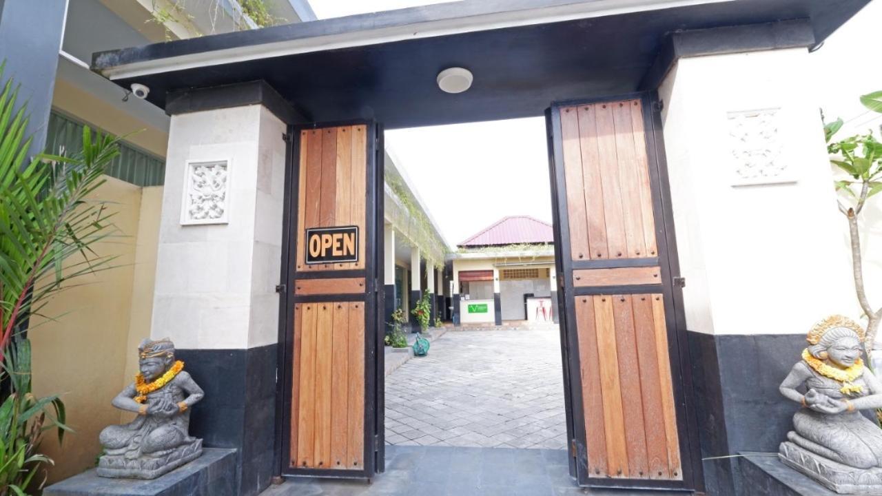 V Canggu Dormitory Eksteriør billede